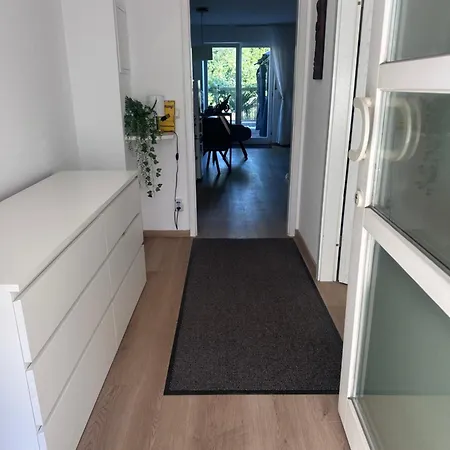 Gemütliches Haus Mit Garten